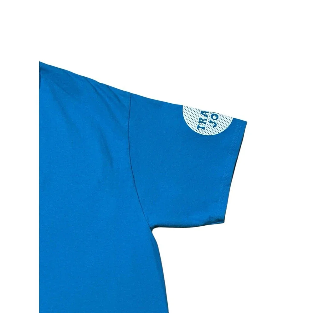 Trader Joes T-shirt L torquoise blue grocery store employee crew market
